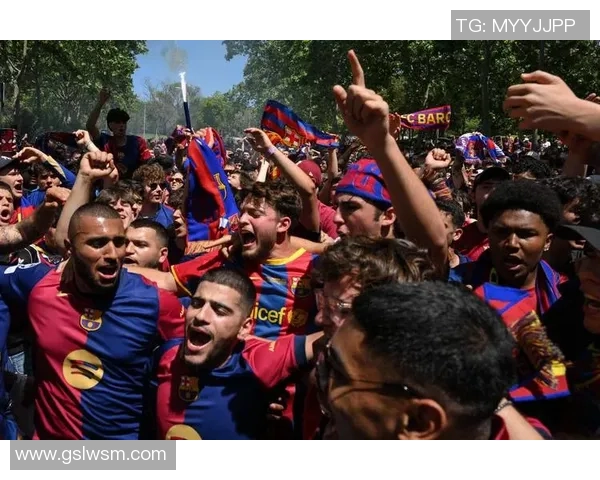 巴萨与西班牙人激烈冲突的经典对决回顾与分析