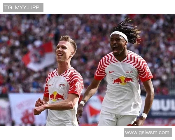 德甲更新积分榜:2-0多特完胜门兴,8轮不败升第二,拜仁仍然6分抢先 德甲更新积分榜:2-0多特完胜门兴,8轮不败升第二,拜仁仍然6分抢先